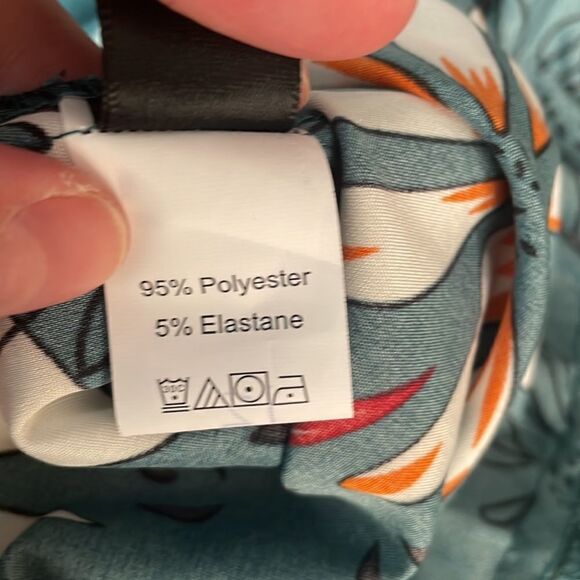 SHEIN Curve boho dark green floral print ruffle trim peek-a-boo tie front dress - Picture 11 of 15